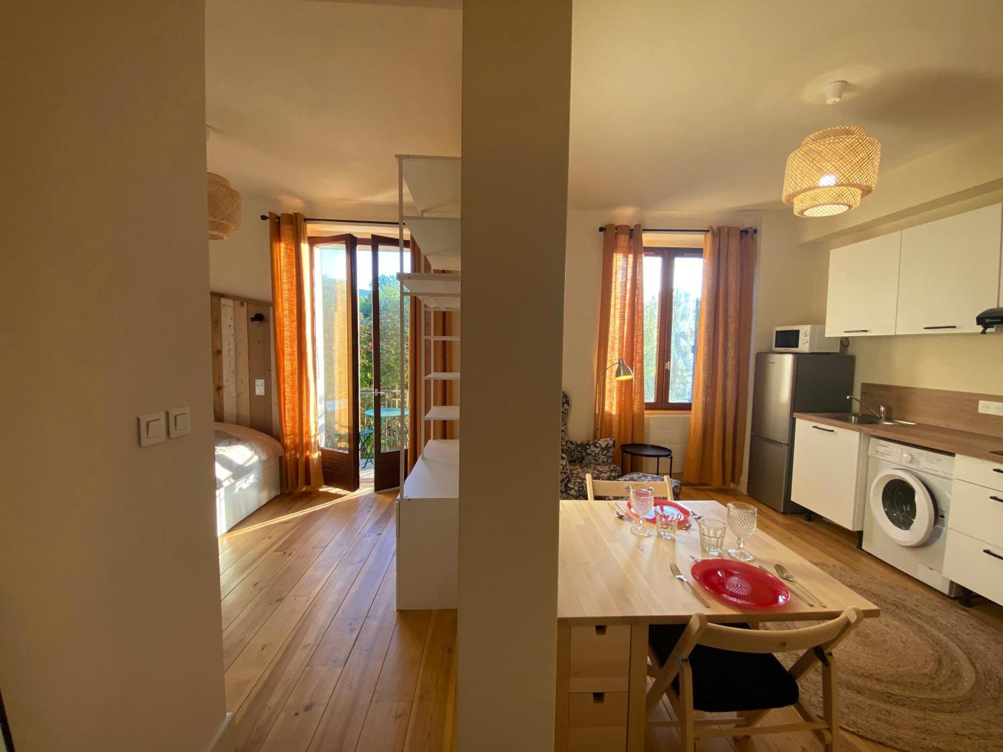 T2 Cocon Avec Balcon Et Parking Leilighet La Roche-sur-Foron Eksteriør bilde