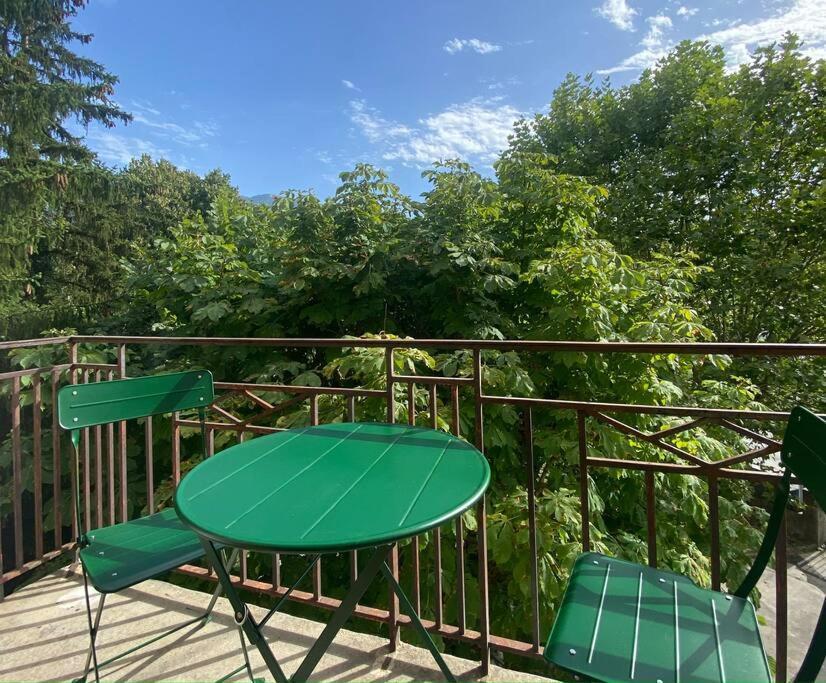 T2 Cocon Avec Balcon Et Parking Leilighet La Roche-sur-Foron Eksteriør bilde